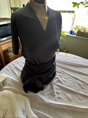 Lilac Clothing Black Wrap-Style Top